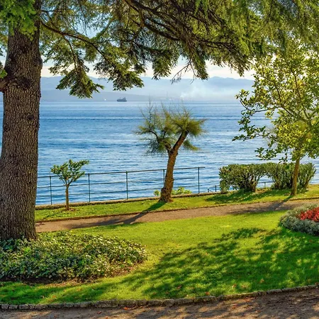 Gemuetliche Mit Toller Aussicht By Interhome Lejlighed