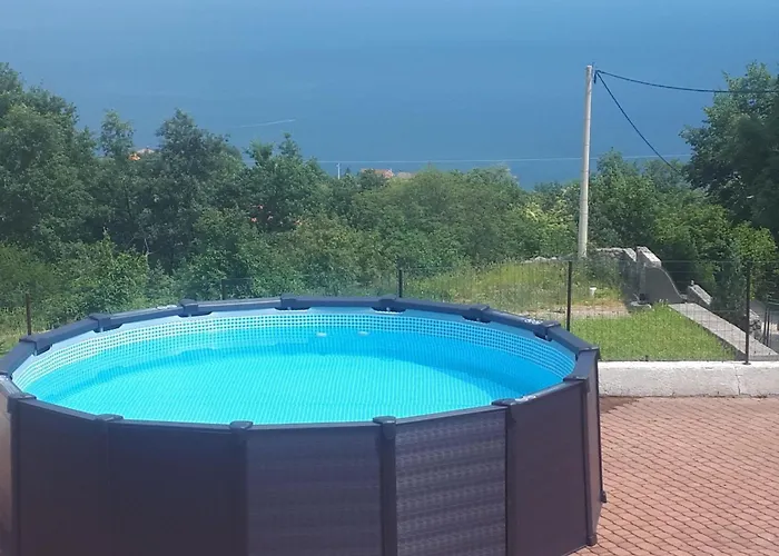 Gemuetliche Mit Toller Aussicht By Interhome Apartment Dobrec