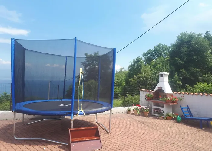 Gemuetliche Mit Toller Aussicht By Interhome Dobreć